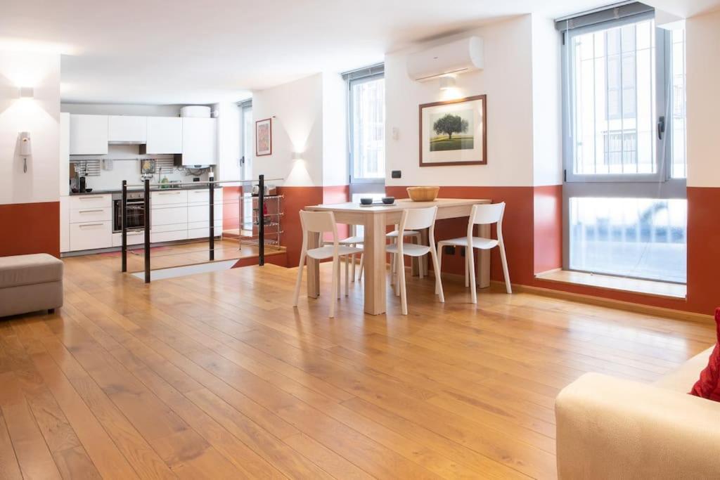 Comfortable Flat In Porta Romana Milan Exterior photo