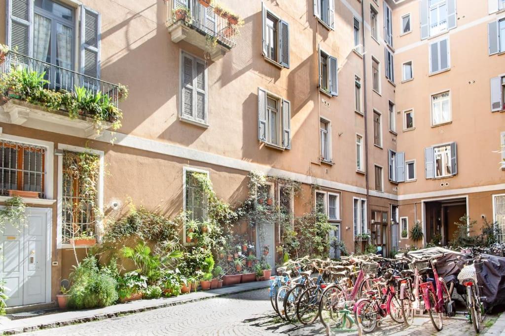 Comfortable Flat In Porta Romana Milan Exterior photo