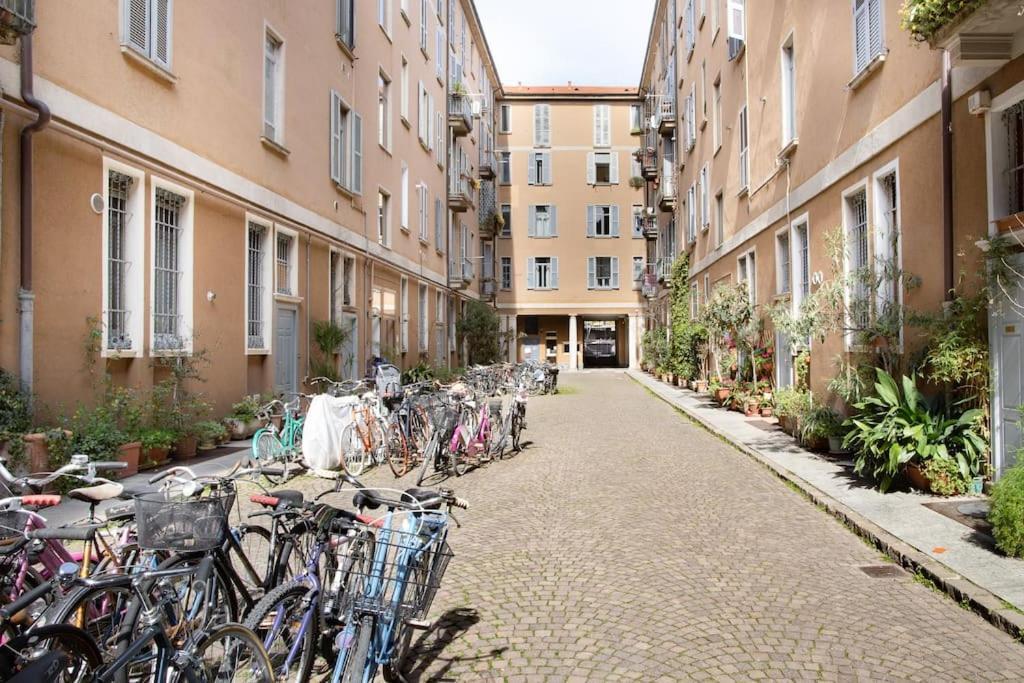 Comfortable Flat In Porta Romana Milan Exterior photo